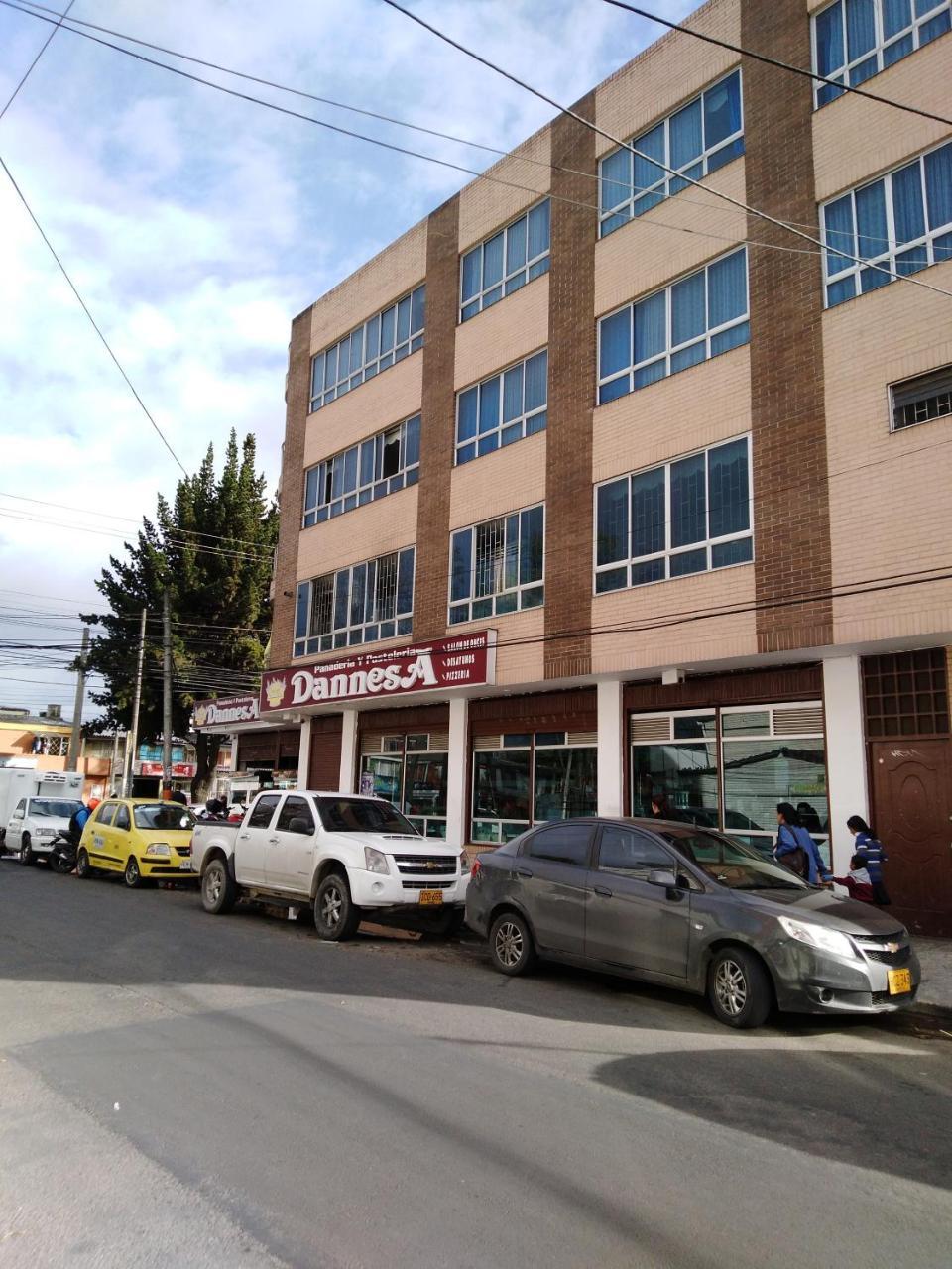 Habitacion 5 Minutos Aeropuerto Bogotá Exterior foto
